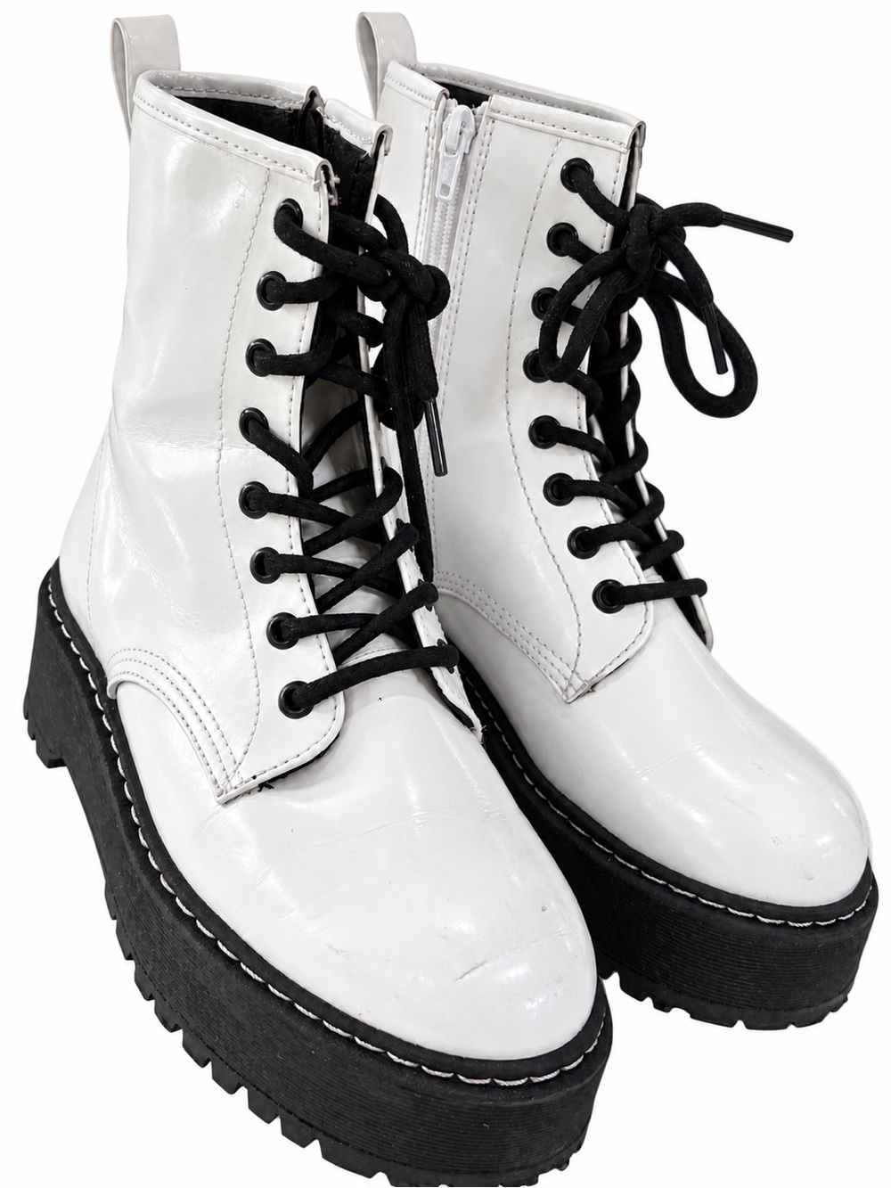 Steve Madden White Patent Platform Combat Boots Size 9